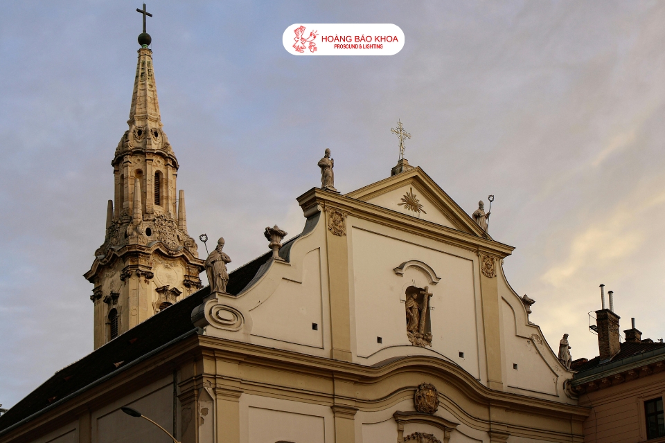 What Should Be Considered When Designing a Church Sound System?