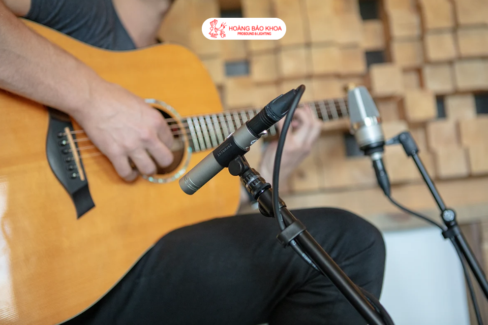Is the Neumann KM 184 Suitable for Acoustic Guitar Recording?