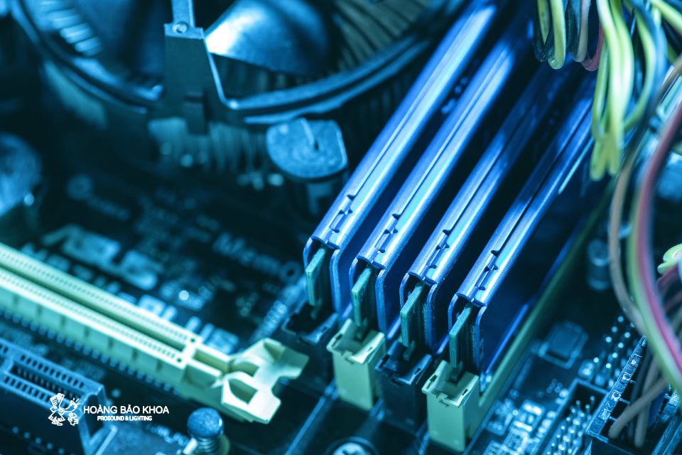 Hoàng Bảo Khoa trở thành trung tâm bảo hành Sennheiser - chuẩn hãng, đúng kỹ thuật