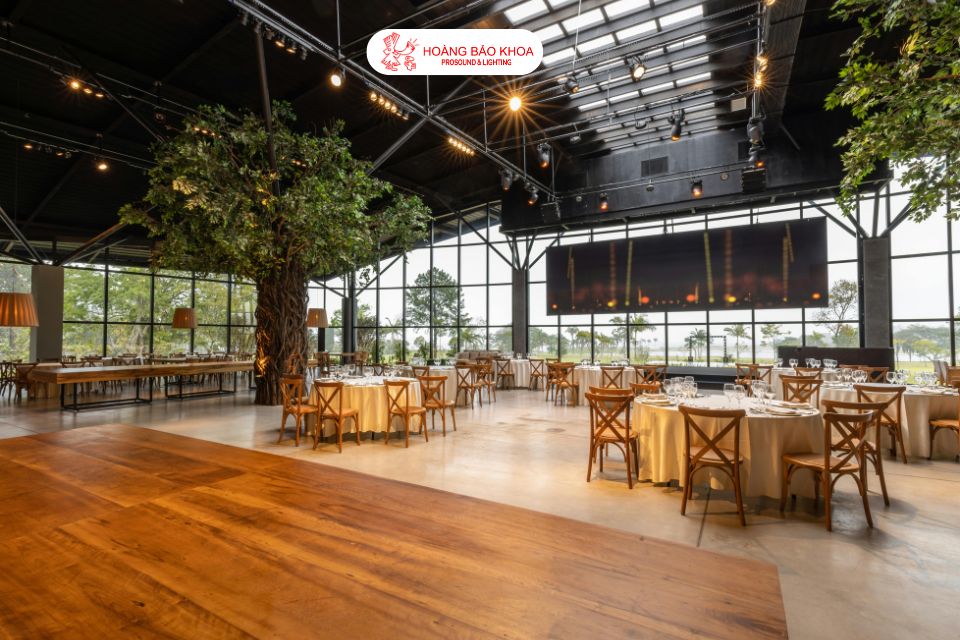 Restaurant Lighting Design - A Comprehensive Solution by Hoang Bao Khoa