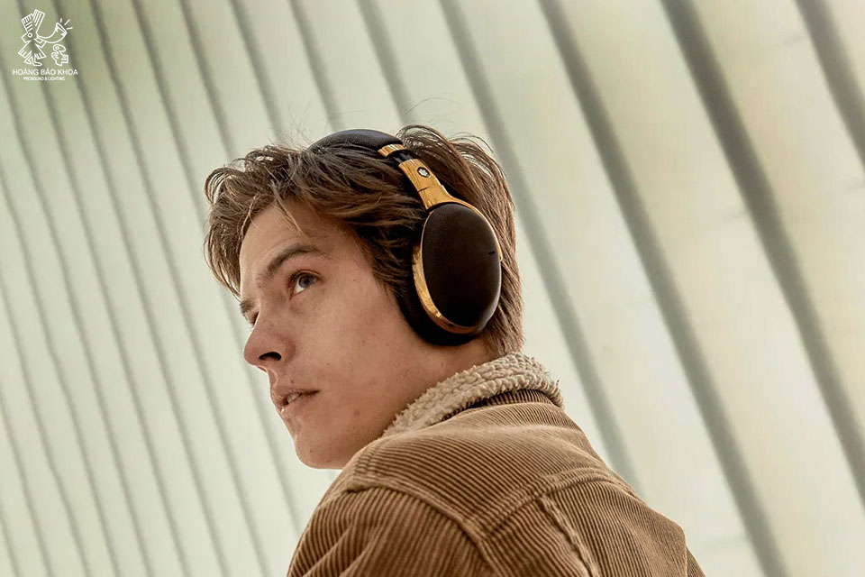 Tai nghe Over-Ear - Sử dụng trong kiểm âm chuyên sâu