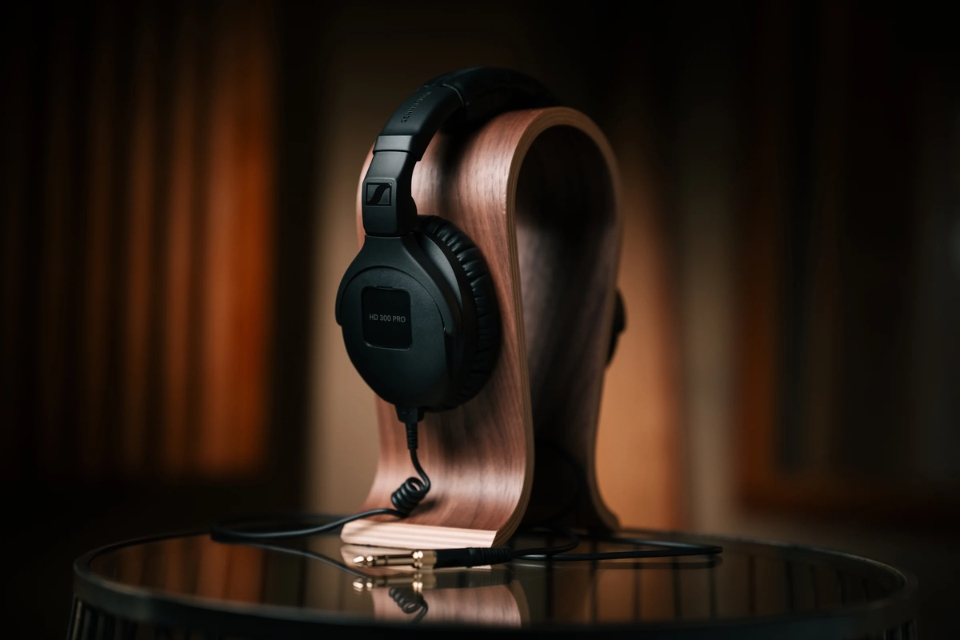 HD 300 PRO