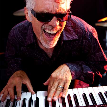 Behringer CLOCKED SEQUENTIAL CONTROL MODULE 1027