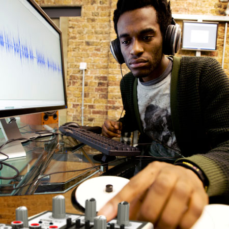 Mixer Analog Behringer 502 | Mixer cơ Behringer 502