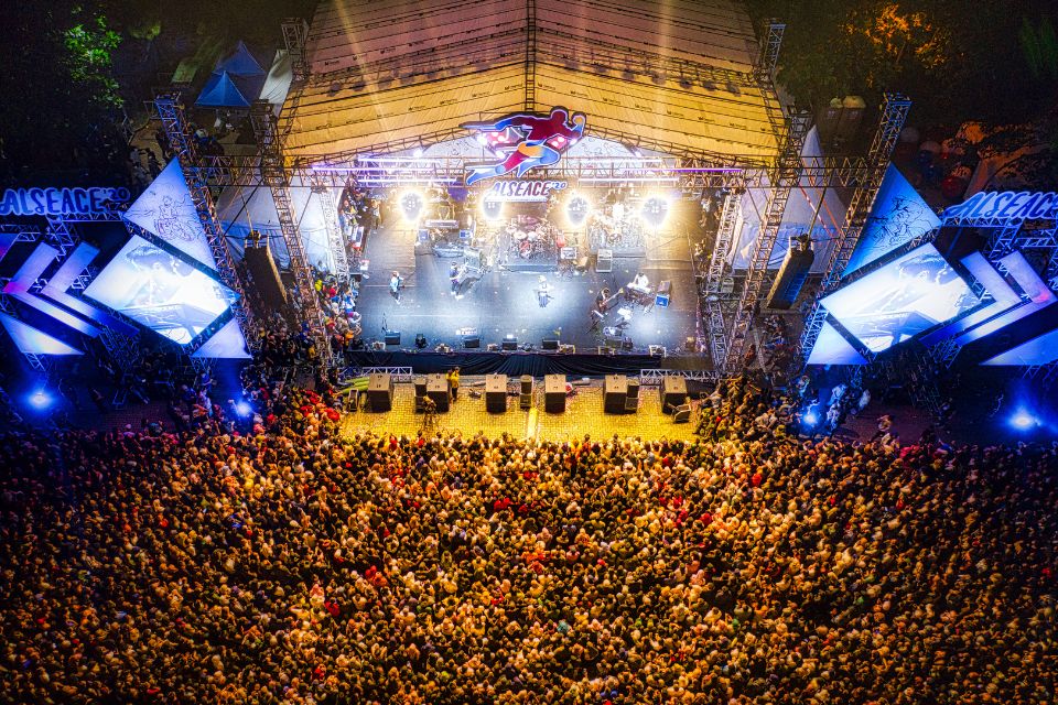 Professional stage lighting consultation for events and performances