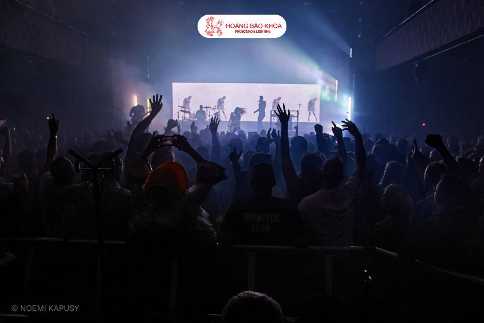 Professional stage lighting installation and consultation