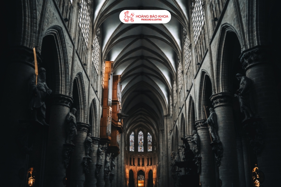 Audio standards for large church facilities