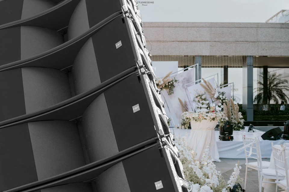 Công suất mạnh mẽ cho không gian mở