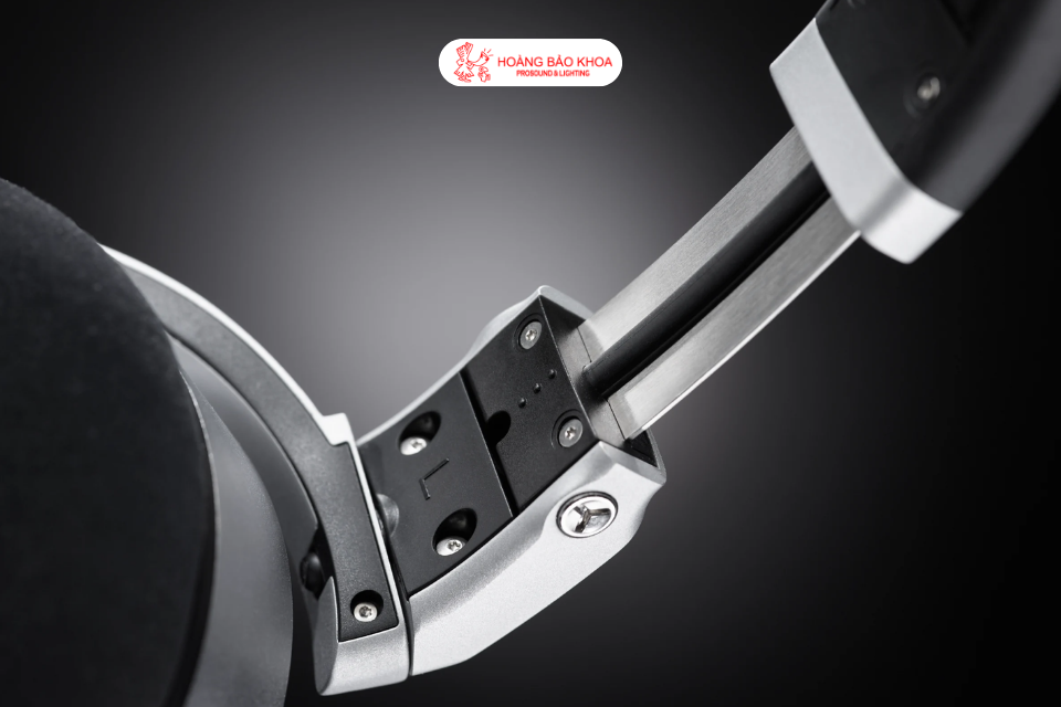 Detachable Cables and Practical Construction