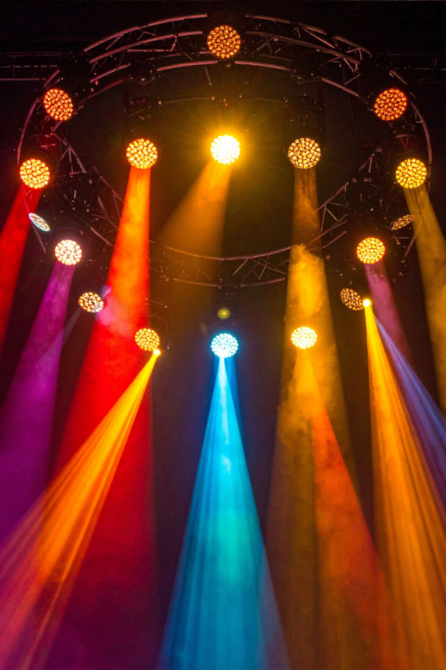 Chất lượng ánh sáng - Nền tảng của sân khấu biểu diễn