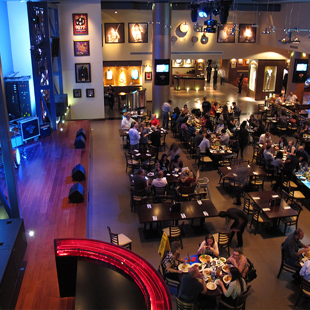 AMS POLE MOUNT ADAPTOR-WH