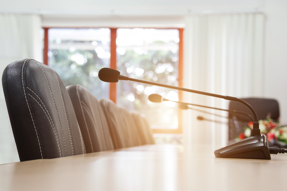 Conference microphone system