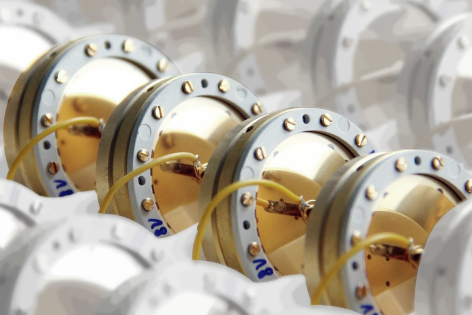 Neumann microphone capsule inspection process during warranty service