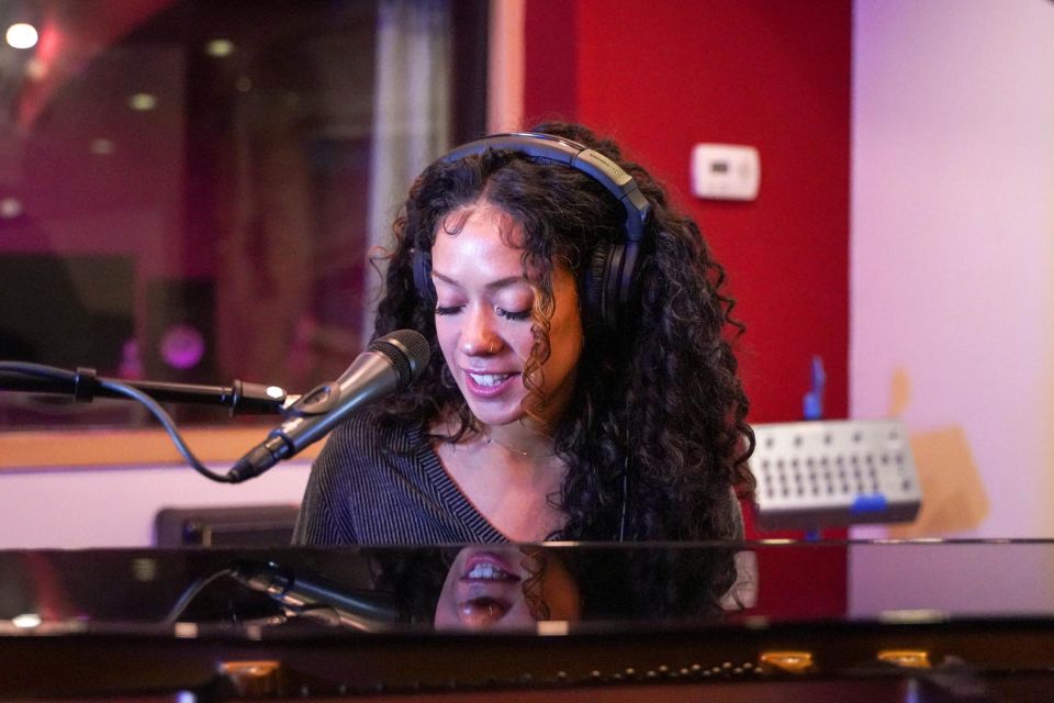 Tai nghe kiểm âm Studio: hướng dẫn chọn đúng chuẩn cho thu âm, mixing & production