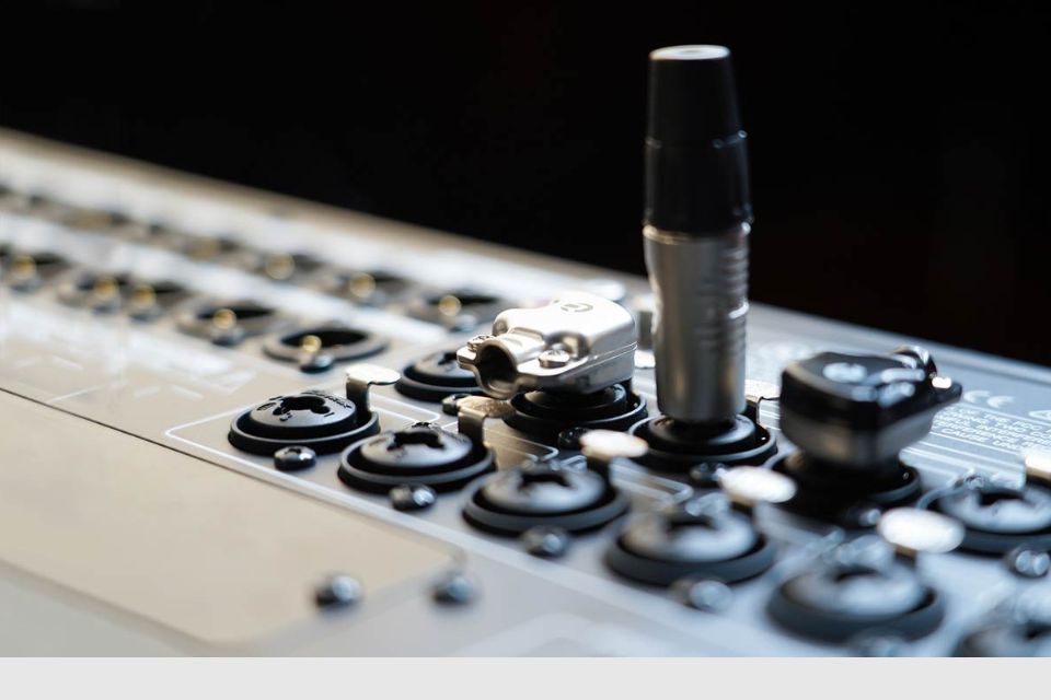 Balanced vs. Unbalanced Connectors?