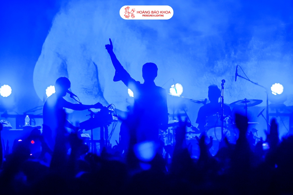 Triển khai ánh sáng cho live show | Tư vấn ánh sáng