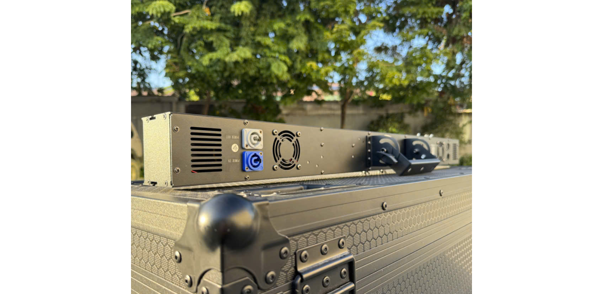 Strobe Bar 720
