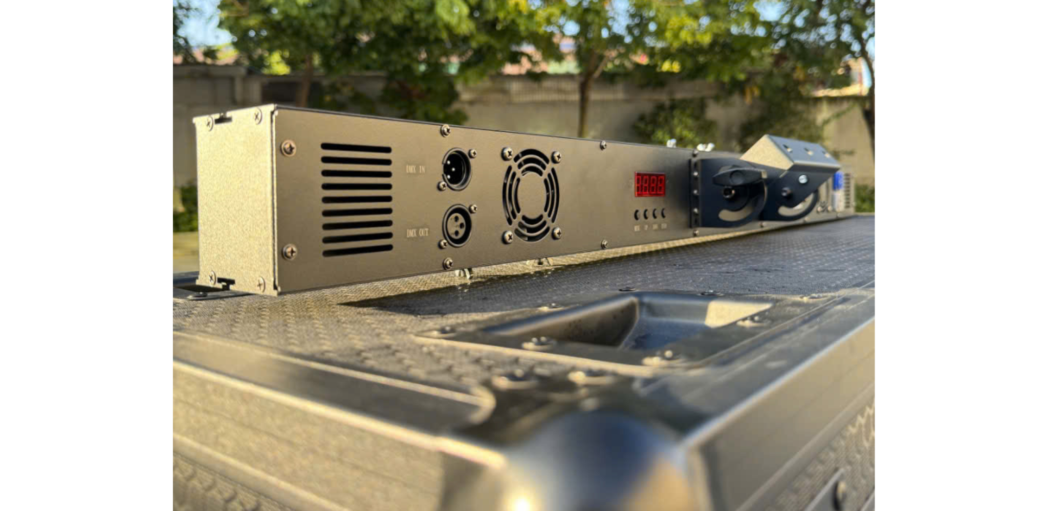 Strobe Bar 720
